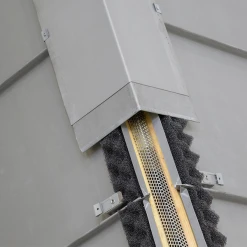 Kit De Faîtage Ventilé En Zinc G3 VMZINC Quartz-Zinc - 10 Mètres -VMZinc Boutique faitage2