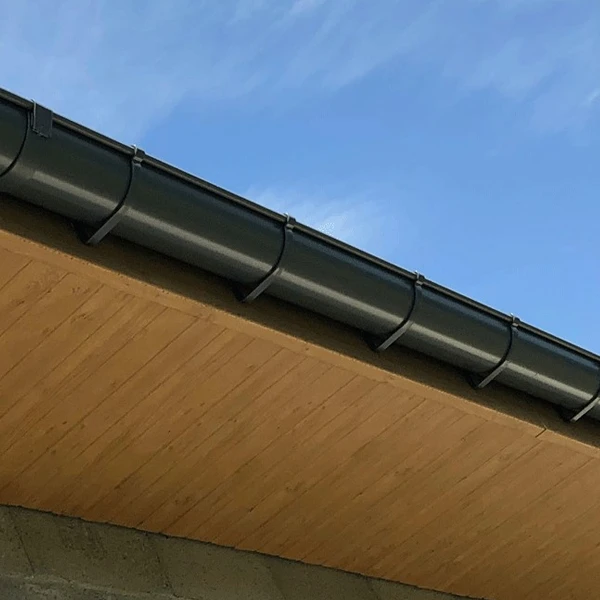 Coude De Descente à 70° Lindab Pour Tuyau De 87 MM - Gris Anthracite RAL 7016 4 Coude De Descente à 70° Lindab Pour Tuyau De 87 MM - Gris Anthracite RAL 7016 – Image 4